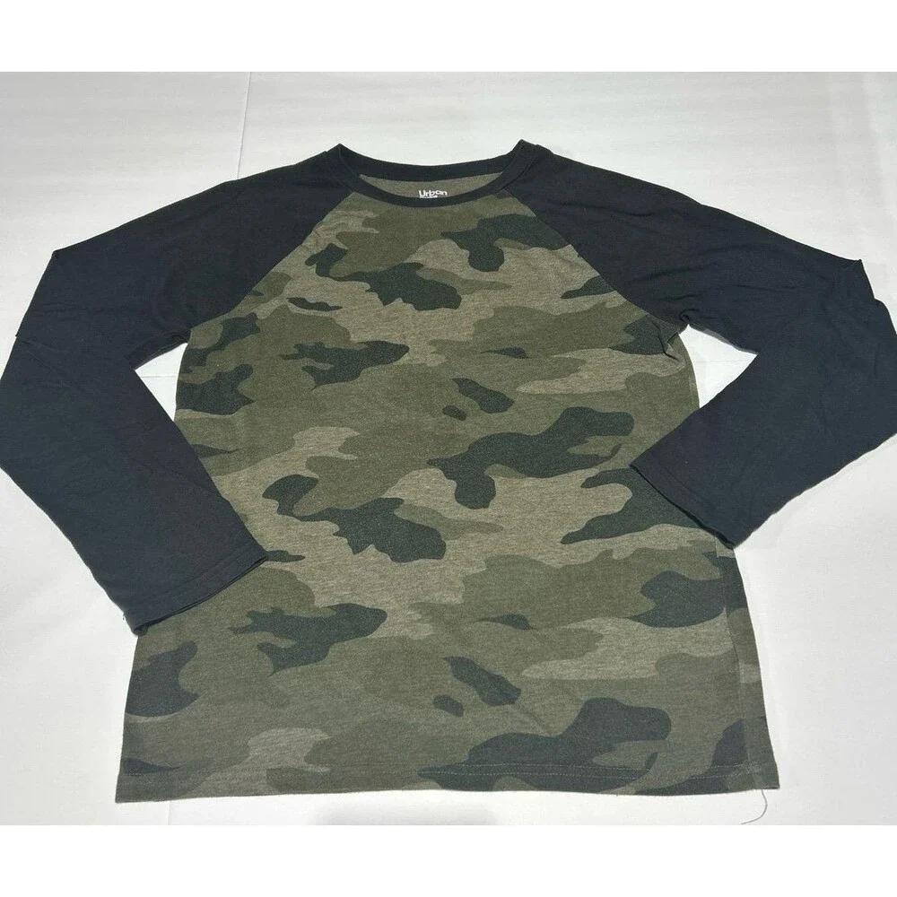 Urban Pipeline Boys XL Camo Raglan Long-Sleeve Shirt